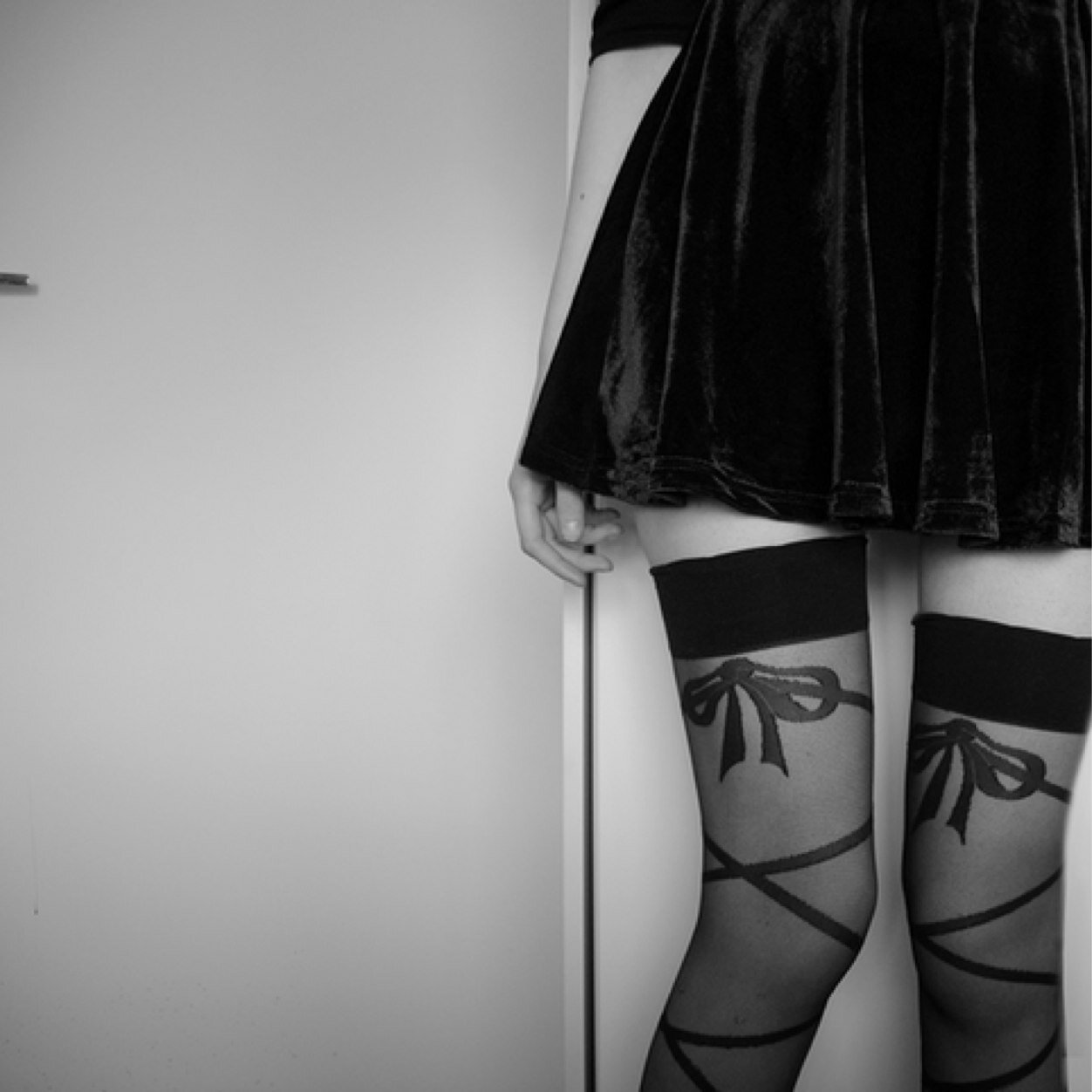 NeverTooSkinny9's profile picture. Cigarettes and Music