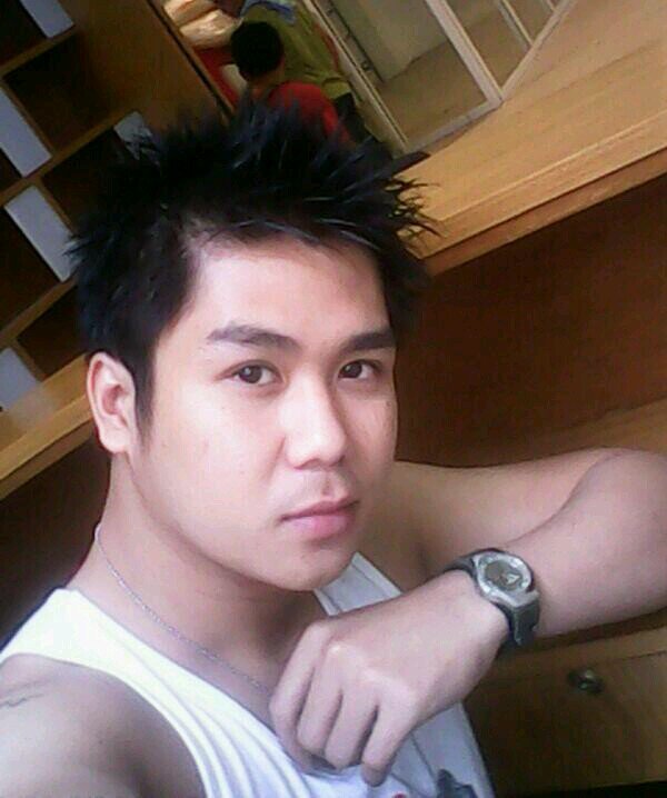 yurilabordo19's profile picture. 