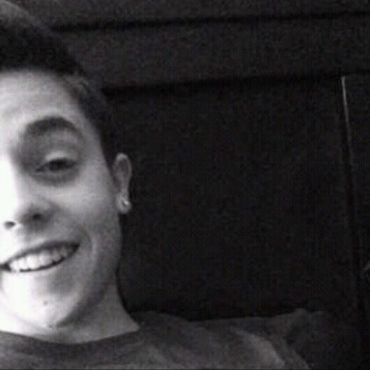 Grant Landis ♥ Vote For Grant On http://t.co/9cfYgMK6kY (: Follow Me , I Follow Back (: