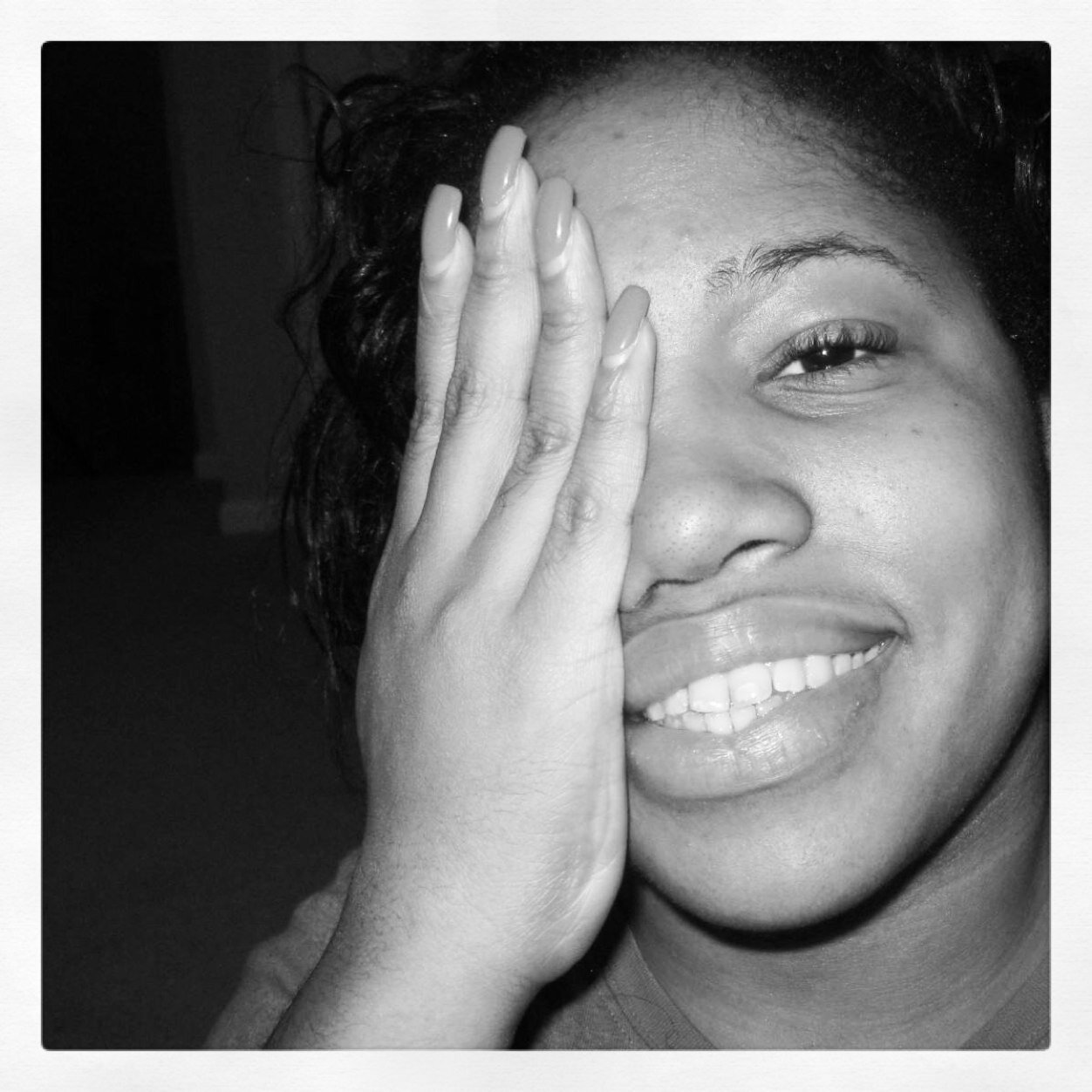 Follow me .. the prettiest all around good person . Love jesus with my whole ❤ Don't hate me because im beautiful