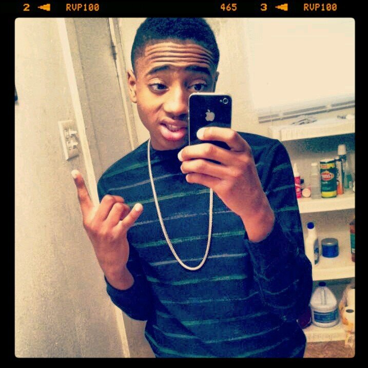 I Like Pussy , Money , Cars , No Weed . IG : skinnynigga_runningshyt . Cullen Boy 4 Life