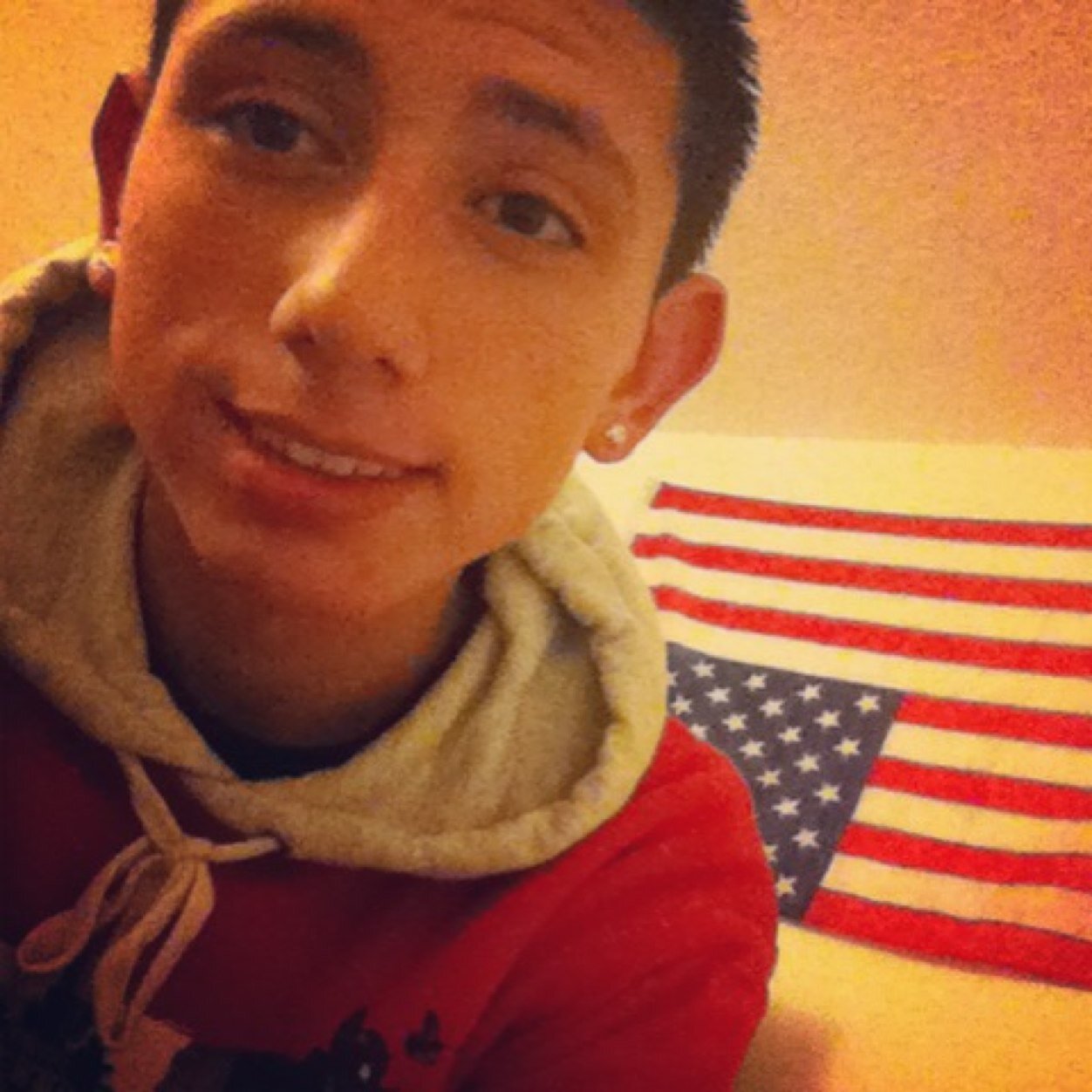 '96 $eñor$wankkks alot
I know you got a man and cant leave him but you met me for a reason (;