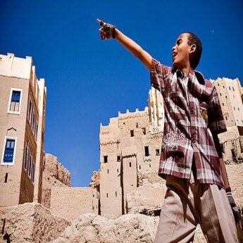 ثقكم مل اتمامنا
