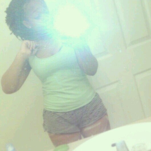 Always believe in yourself  and don't let anybody break you down!!! #teambreezy    Kik: tamara2345