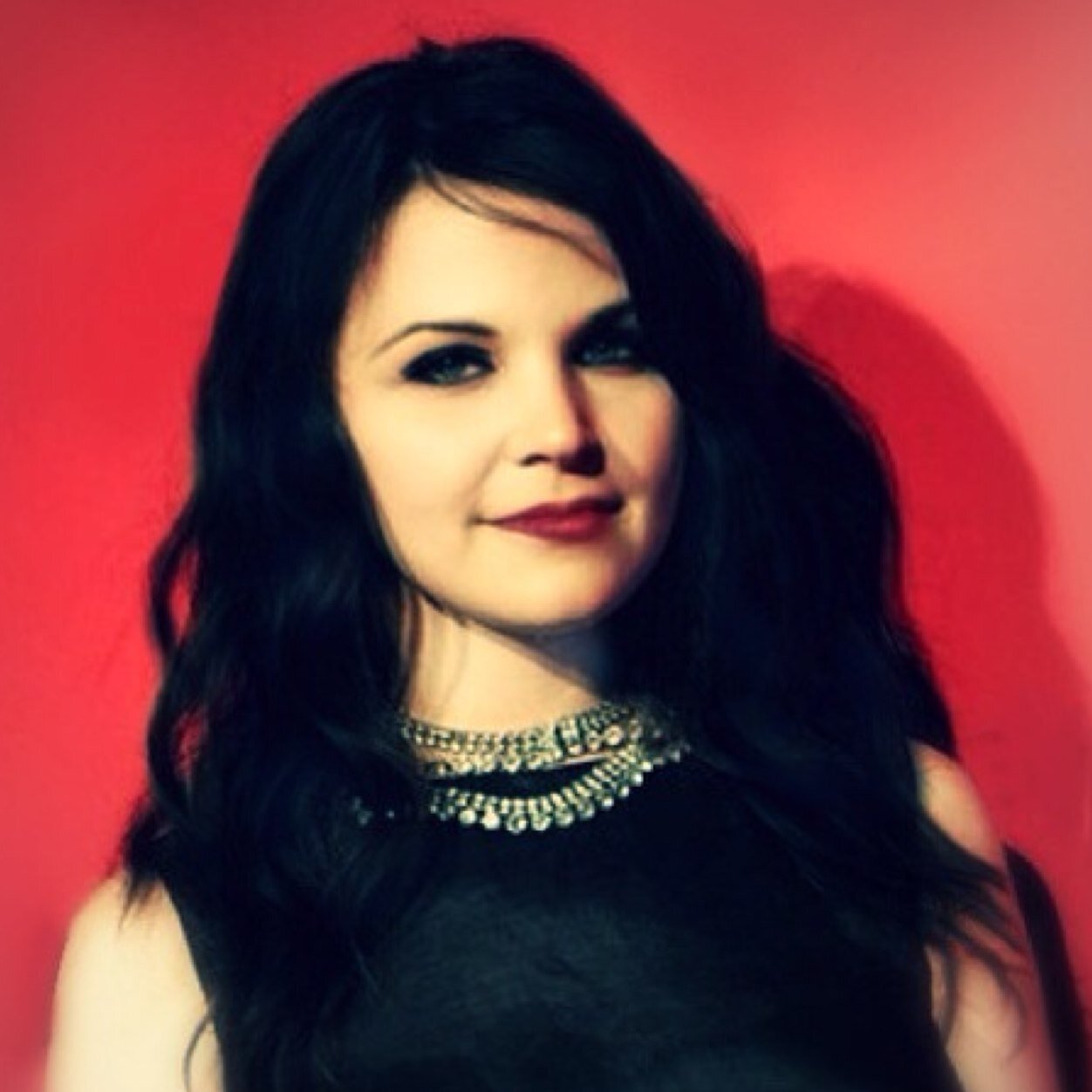 PureWhiteLust's profile picture. Sometimes even things pure and clean, like snow, can be corrupted. {#GallantPrincess} {OUAT RP} {DarkSnow}