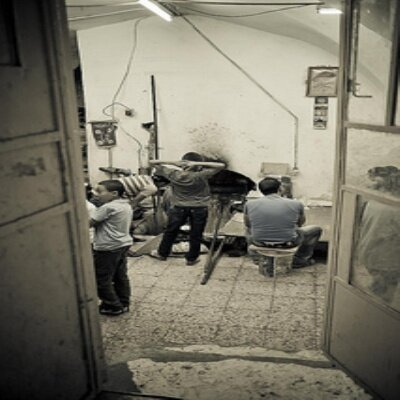 ‏‏‏‏BB:291E41A1  ‏‏يغرد قلمي ليس مابداخلي او لشهره ، بل لتغريداتمفيده او لقصائد تعجبني وغيرها،واحب ان اغردها لتعم الائده للجميع