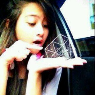 Salshaabila burody • anniv : 23 • bisha anak baik baik qaqa ;3