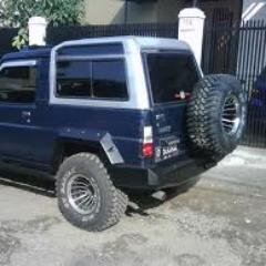 FOLLOW Neh pa kita DI SISNI ADA KATA2 GALAU,,BIJAK,,FRONTAL,,KONG RADA-RADA GILA SADIKI Tapi samua hanya For ma hibur akan Jeng2 deng nyong2  :D