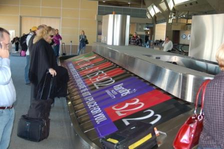 Providers of patented baggage carousel advertising - allowing advertisers to reach the high-end traveling demographic while they wait 17+ minutes for luggage