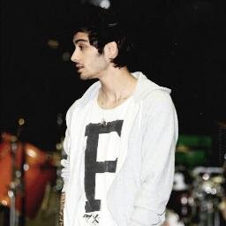free follow from @voguezixll follow her pls and thank