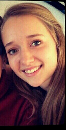 15 jaar - 4vd- Maaswaalcollege - acrogym- haha dikke LOL met luna loveyou x @lief_pleun -