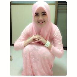 HI , I'M NURAIN HUMAIRAH . AIN / MAIRA FOR SHORT, NICE MEETING YOU :)