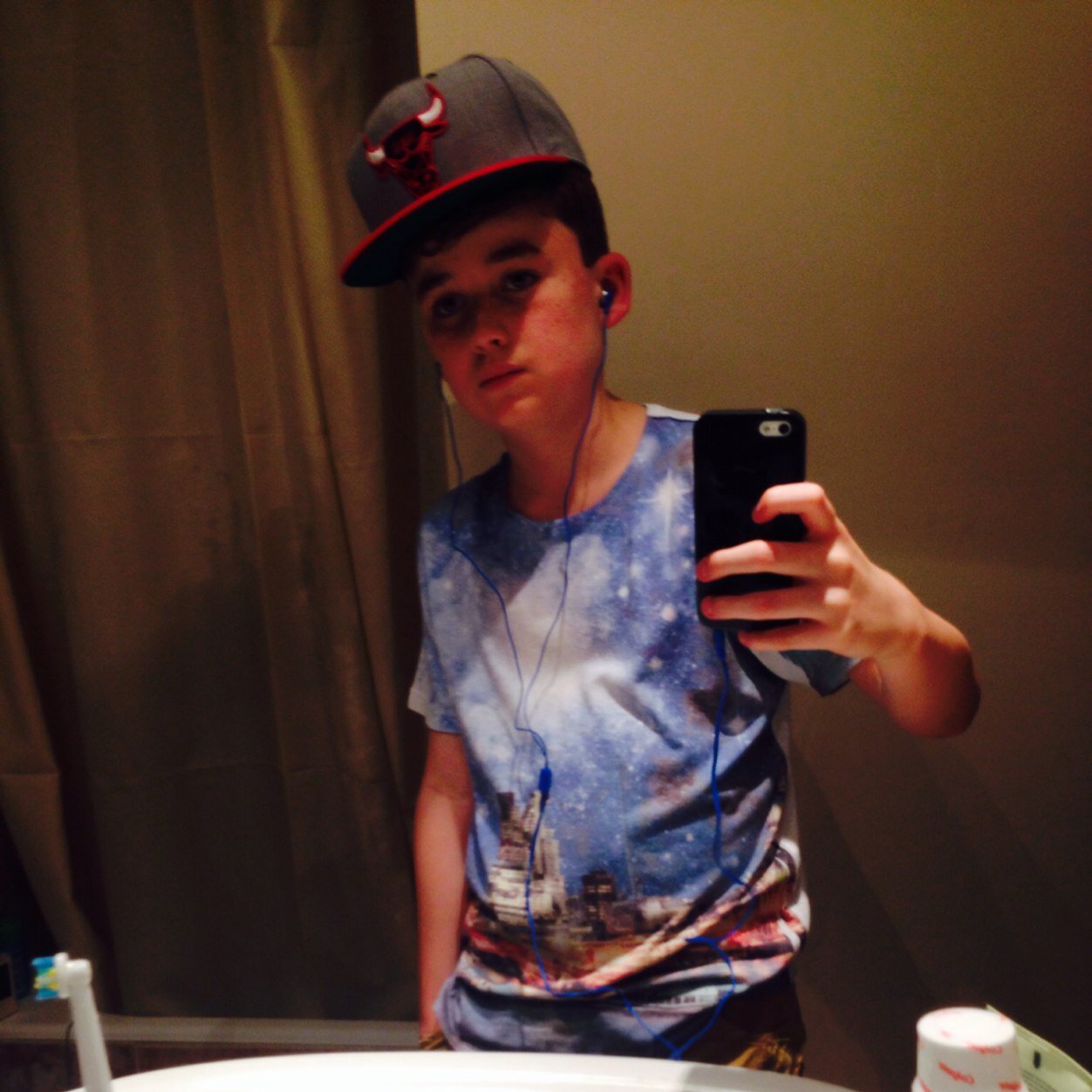 nick nack paddy wack                                                   follow you back