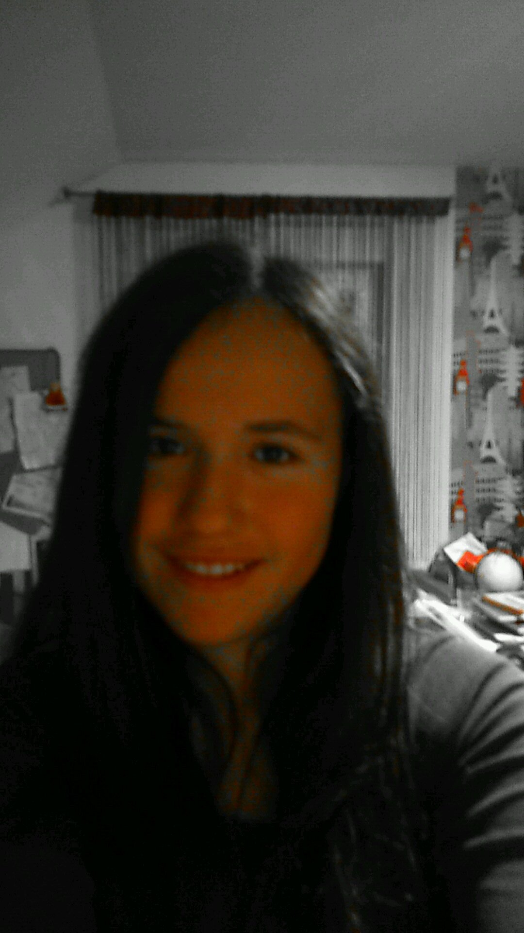 play football, music,sing,1D, BVB and... BOOKS:*