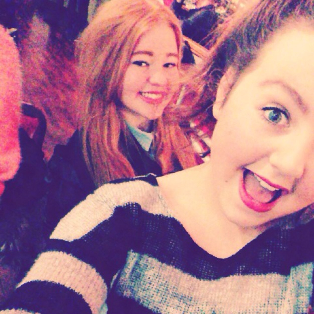 hanwhit123's profile picture. Be yourself, if people dont like it raise your middle finger and salute them x