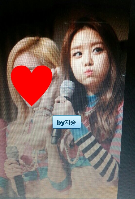 Jisong_05's profile picture. 나는 바보예요 시크릿만 아는 바보