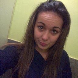 moi j'mange pas bio. ▲
   i follow back.♥