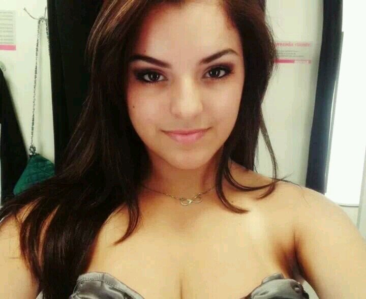 Brazil / SP  16 anos. Prazer Jujuba ★
