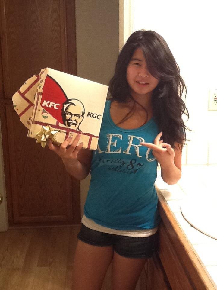 Hey my name Pauleena Im 20 years old i can be shy but when u get to know me i can talk ... my friend call me cazy lil asian but if u want to find out follow me
