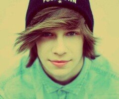 cetin167's profile picture. Gördüğüm kadar seninim, görmediğin kadar kendime aitim.