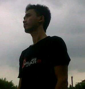 IpulSimple's profile picture. tetap berusaha mendapatkanmu