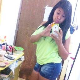 Sou chata mesmo , me atura quem quiser !