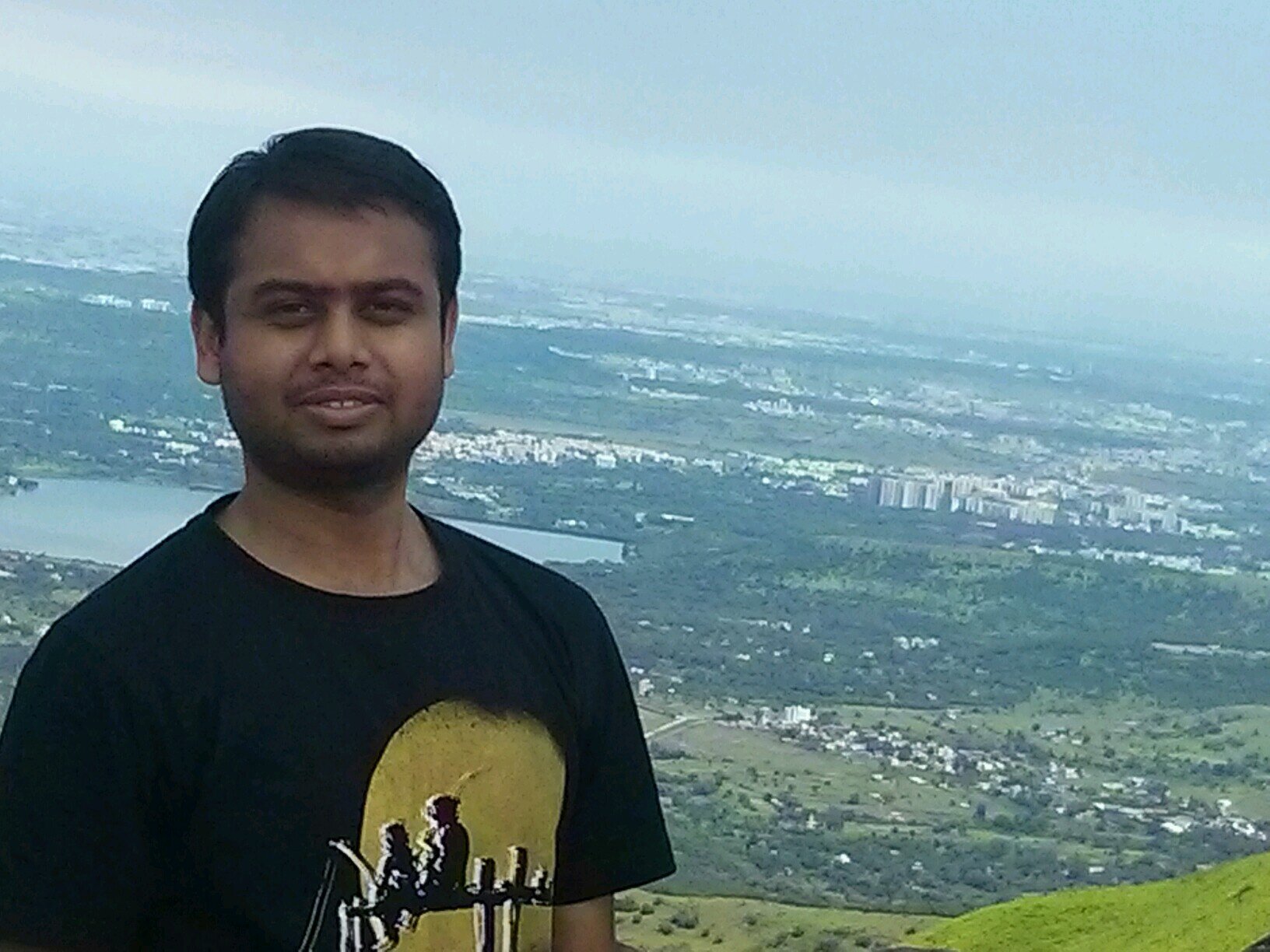 Traveller, Automobile engineer. Moledro, Coffee enthusiast, political satirist in making
