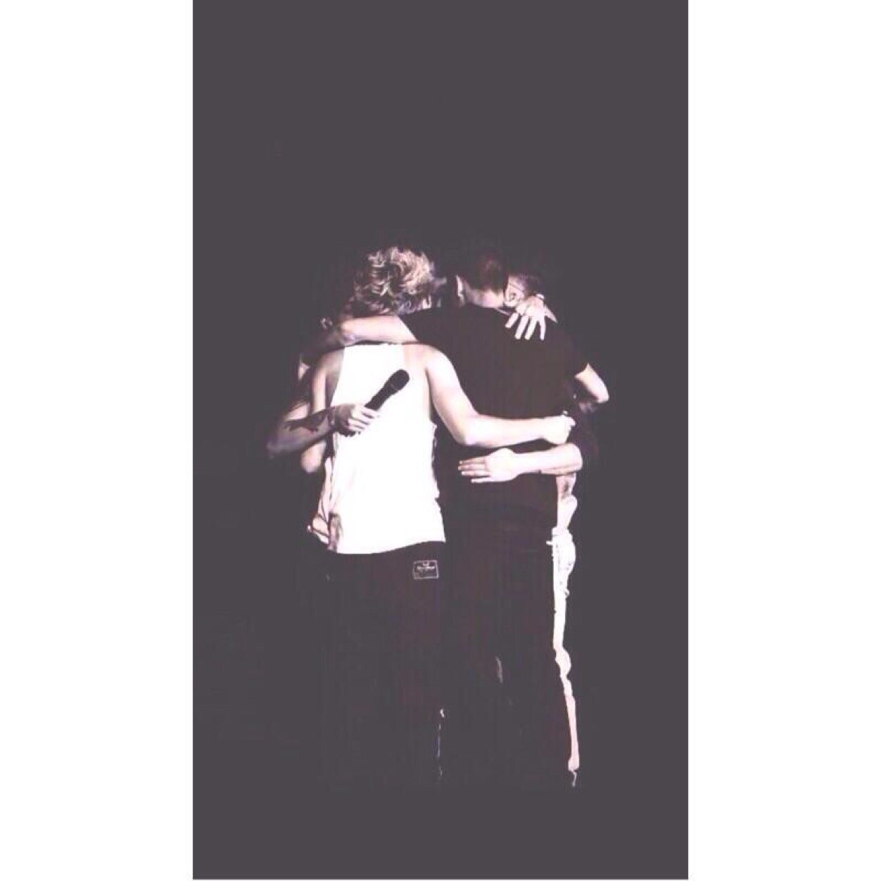 Stressed depressed 1D upsest❤️ lovestruck.for.the.band.called.1D♥.      British/irish boy band one direction all the way☀louis♥niall♥zayn♥harry♥liam♥