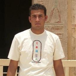 ‏ﺂشياء كثيره تجرحنا و لكن لا نجد سوى الصمت : , ^^