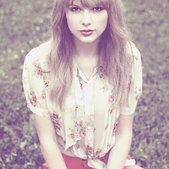 happy, free, confused and lonely at the same time. | 13