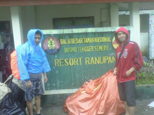 Ipoedmikitaryan's profile picture. Humanis,religius