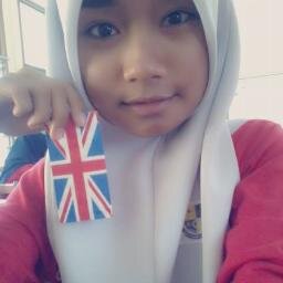 nurul fitriah , 20-01-1999 , bahagimu deritaku , akan belajar setia pada yang satu , insyaallah ^_^ I LOVE YOU muhammad Fitri Aziz !!