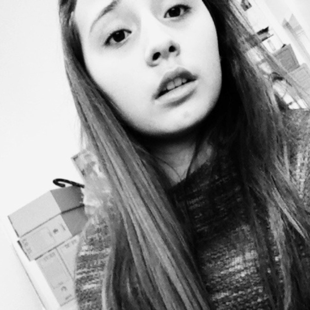 Ca ne va pas vous tuez alors suivez moi!↷