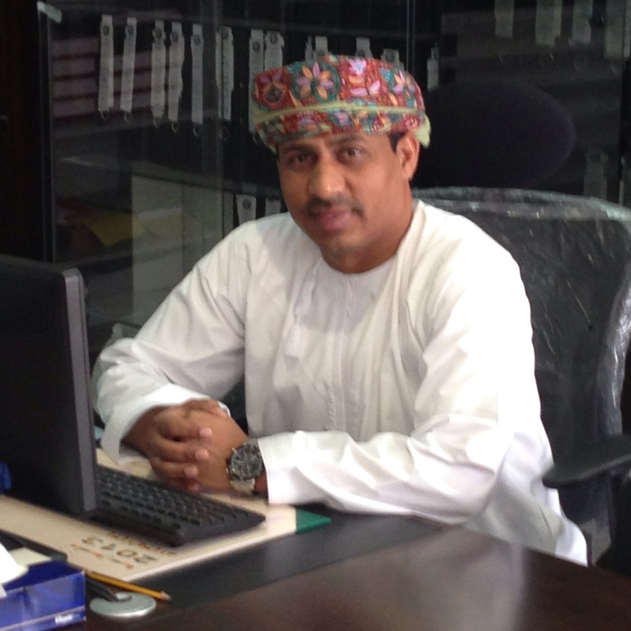 فقد أوصى البطل ب هيثم البطل 🇴🇲هيثم نعم قابوسنا ❤️🇴🇲 ... ربما خيراً لم تنله ، كان شراً لو أتاك✨(أهلاوي الميول وعبر الزمان سنمضي معا)