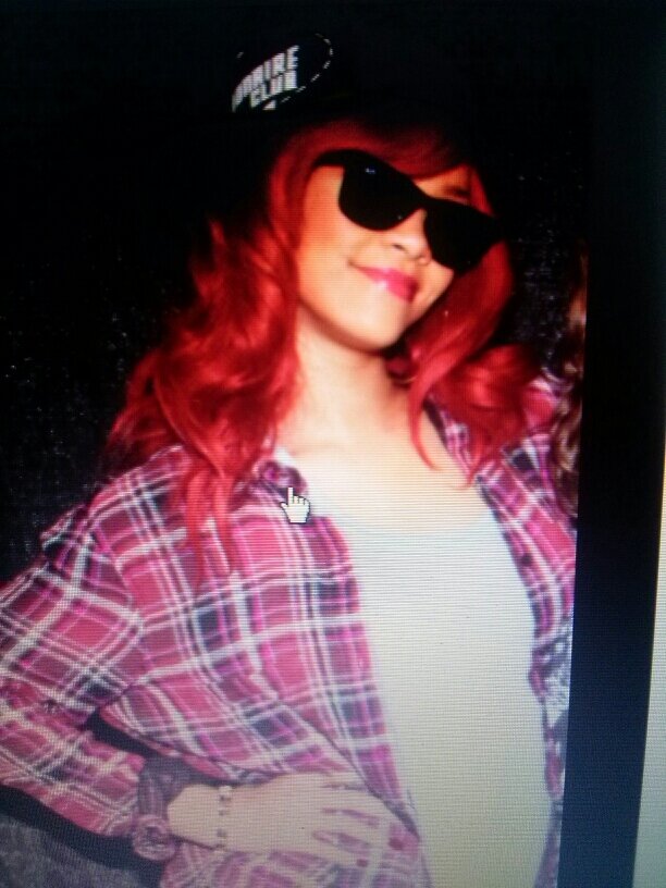 isisldm's profile picture. 