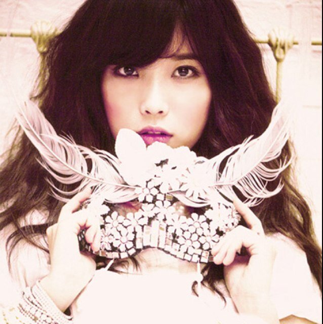 ( V} @CeciMagzEnt_RP☆ ) ♔ Soloist IU ♔ Since →© ➀ ➒ ➈ ➌ ← [You & I ♡]