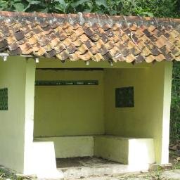 Jagongan ro wedangan nang cakruk. Datang menyenangkan, pulang dirindukan. No matter what u do, think about 'demi keamanan sejagat'