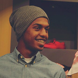 shbh_75's profile picture.  