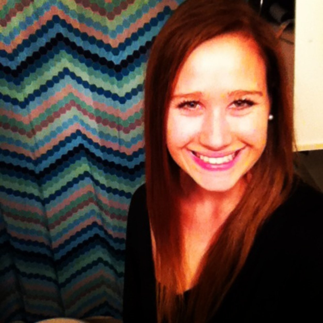 queen_regine14's profile picture. music is muh shit.