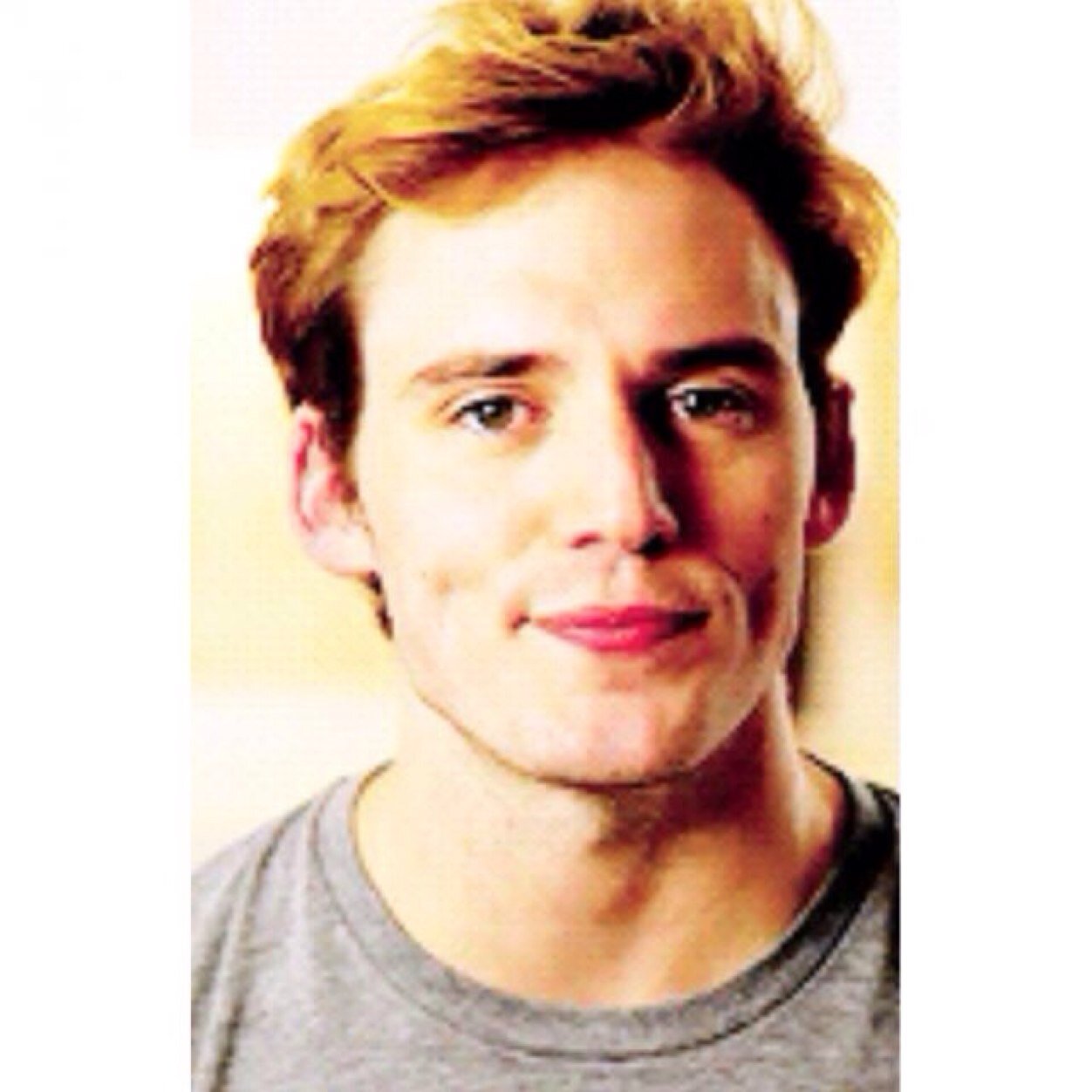 rt, quote, i'll rt your quote. 3 votes. #votekatniss | free follow: @hughdxncy
