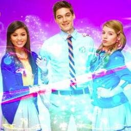 Primer FC de Every Witch Way en Peru ◄ #WeAreTheMagicPeople
