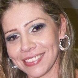 Amo o q faço, o q tenho, quem tenho, o QUE SOU!