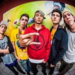 Fc dedicado a banda Drop3 *-*  Amo vcs príncipes sz' // Bell
Criado em :21/12/2013