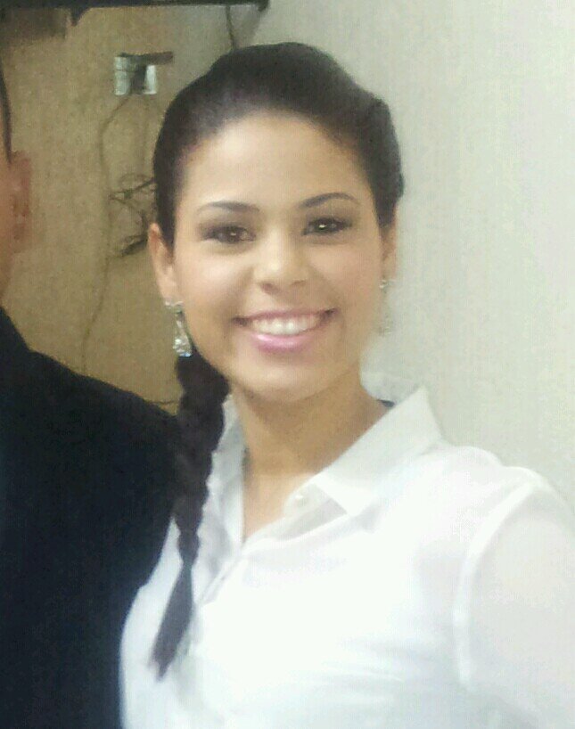 Nayara_fer's profile picture. 