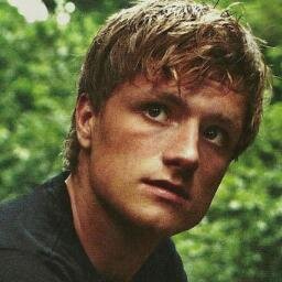 The Bread Boy from District 12 || @HungerGamesRP__ || rp/fl ||