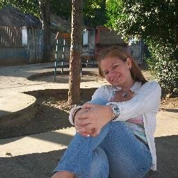 anamariabenit18's profile picture. docente