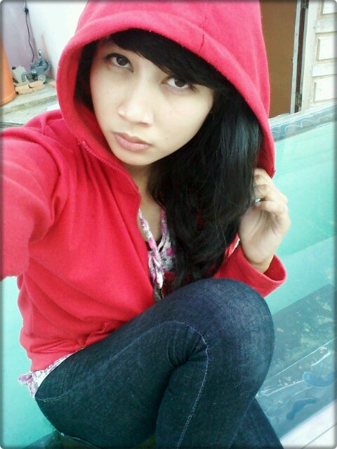 Follow my twitter 2 @resykumalasari ̴̴̴̴̴͡.̮Ơ̴͡