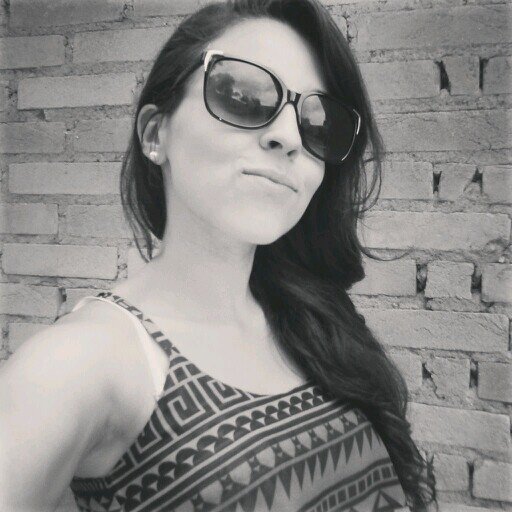 Instagram: amaanda_ap