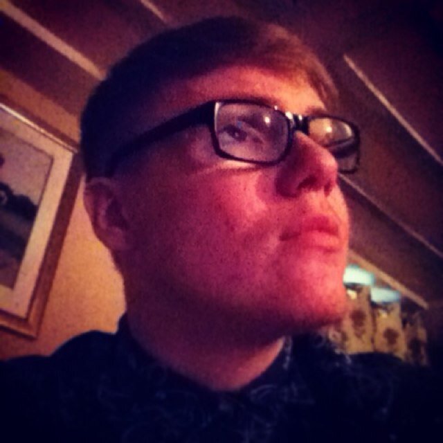 World Class Muscician. Lead Guitarist and Vocalist of @The_Extras_Band