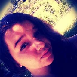 Sonhar, acreditar, e realizar! Foi assim que meu ídolo me ensinou .  Belieber Never say Never